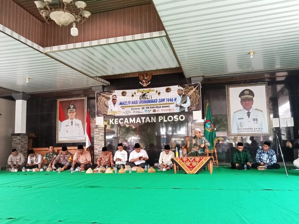 Maulid Nabi di Kecamatan Ploso