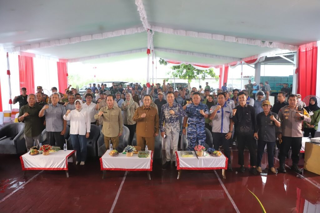 Menteri Lingkungan Hidup dan Pj Bupati Jombang Kunjungi Pengolahan Limbah Tahu dan Slag Alumunium