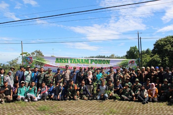 “Jombang Sedekah Oksigen” Aksi Tanam Pohon dalam Rangka Memperingati Hari Menanam Pohon Indonesia (HMPI) dan Program Permata