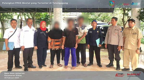Dinas Sosial Jombang Pulangkan PPKS dengan Gangguan Mental dari Tulungagung