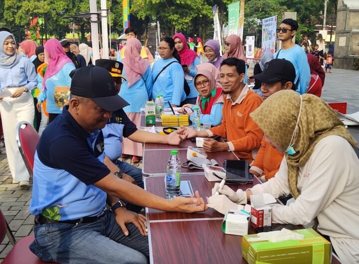 Nutrifest 2025: Edukasi Gizi Seimbang di Alun-Alun Jombang