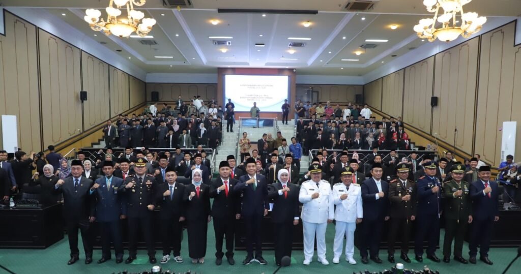 Resmi Pimpin Jombang! Warsubi-Salman Siap Wujudkan Visi Misi 2025-2030. /jombangkab.go.id