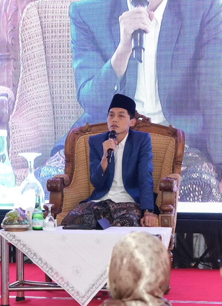 Kajati Jatim Santuni 50 Anak Yatim Saat Buka Bersama.