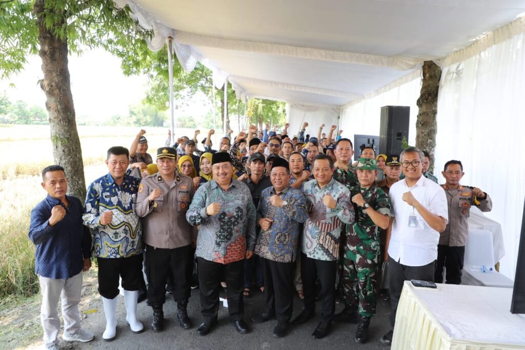 Jombang Ikut Sukseskan Panen Raya Serentak Bareng Presiden Prabowo. :jombangkab.go.id