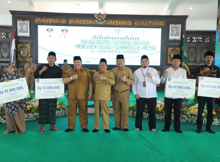 Pemkab Jombang Apresiasi Guru TPQ Lewat Pemberian Insentif. /jombangkab.go.id