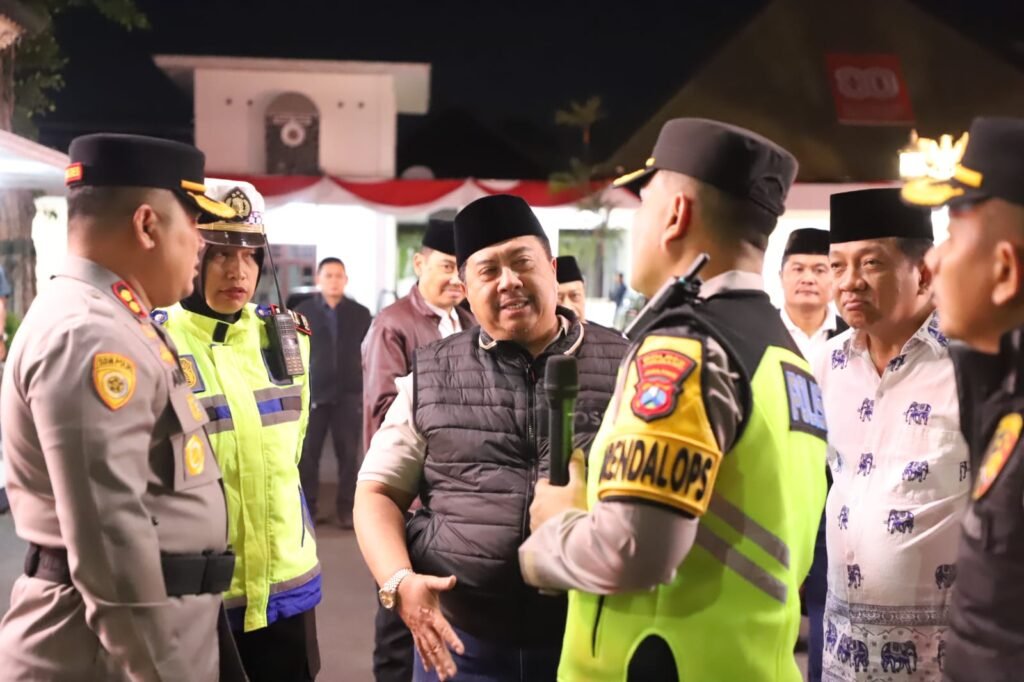 TNI-Polri dan Pemkab Jombang Gelar Patroli Skala Besar Jaga Kamtibmas. /jombangkab.go.id