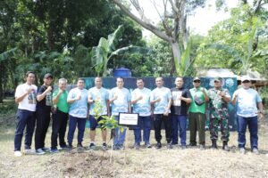 Pemkab Jombang dan Kejaksaan Agung Tanam Pohon di Sumberboto: Wujud Sinergi untuk Alam yang Lestari. jombangkab.go.id