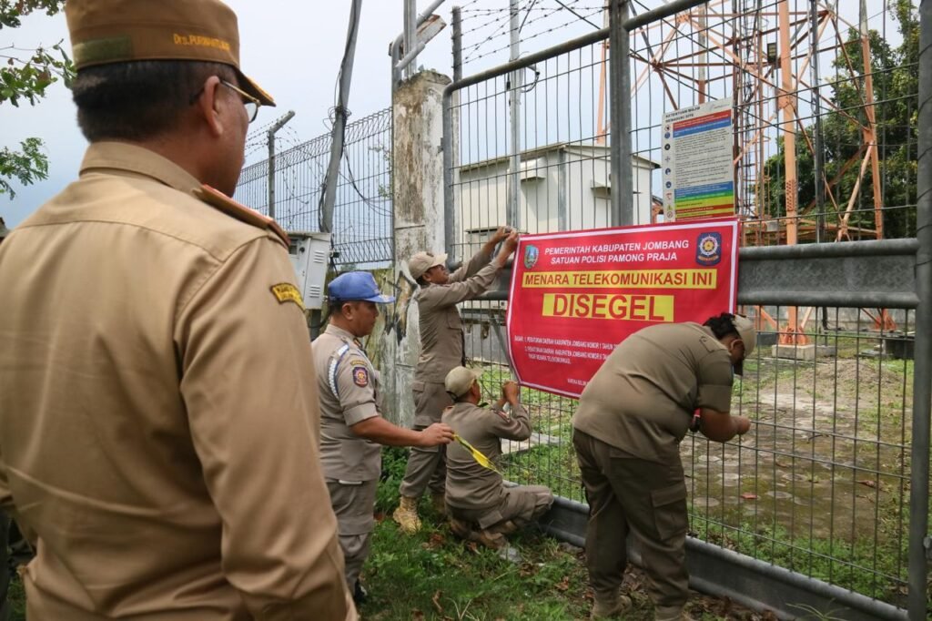 Dari 314 Tower, Hanya 9 Ber-SLF, Pemkab Jombang Lakukan Penyegelan Bertahap