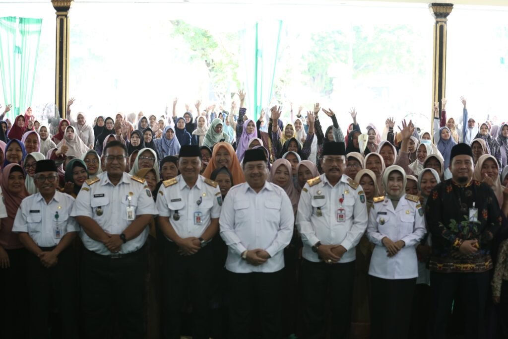 Bupati Warsubi Apresiasi Guru TPQ, Insentif Rp1 Juta Jadi Penyemangat Pejuang Al-Qur’an