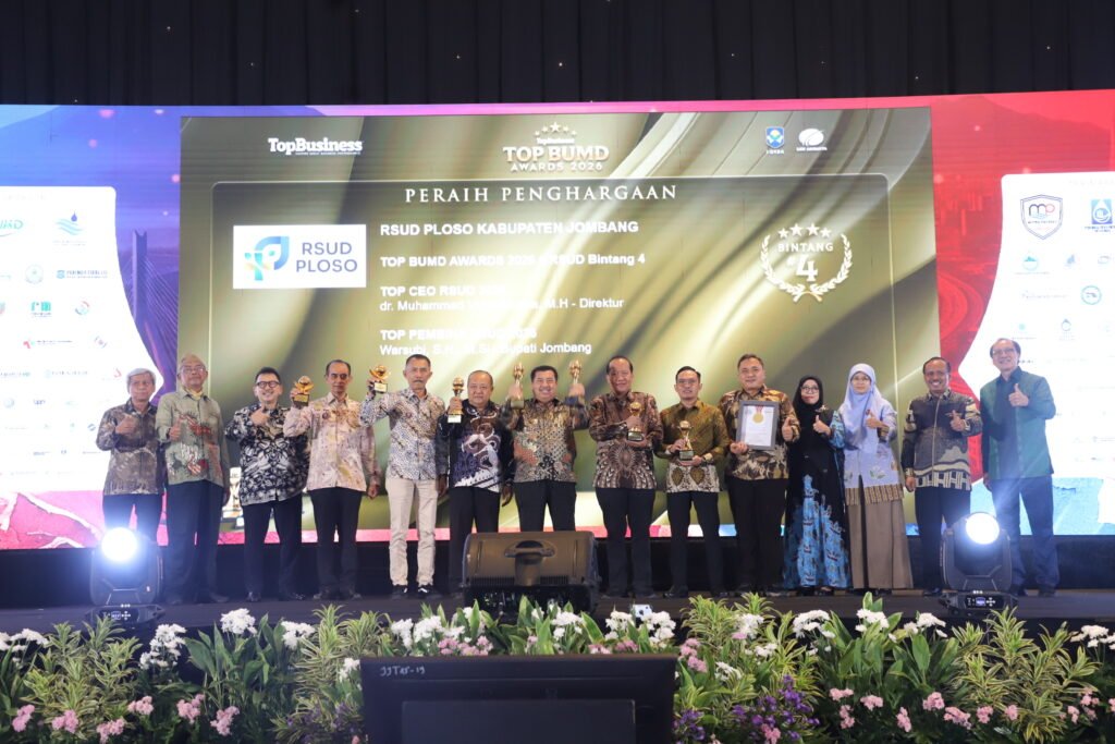 Bupati Warsubi Raih TOP Pembina BUMD 2026, Jombang Borong Penghargaan Nasional