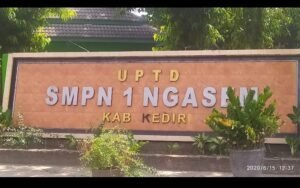 Pengelolaan Dana BOS SMPN 1 Ngasem Disorot, Transparansi Jadi Sorotan Publik