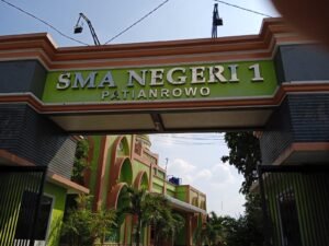 Dugaan Minim Transparansi Dana BOS, SMAN 1 Patianrowo Jadi Sorotan Wali Murid