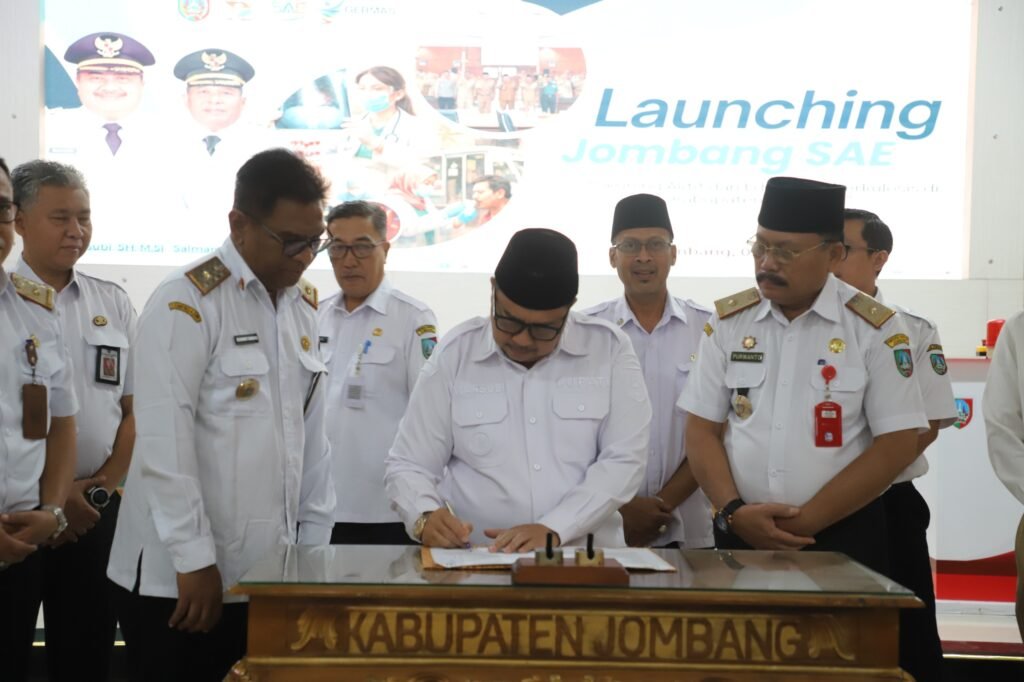 Jombang Percepat Eliminasi TBC, Bupati Warsubi Luncurkan Gerakan "Jombang SAE" dan Perbup Skrining Aktif