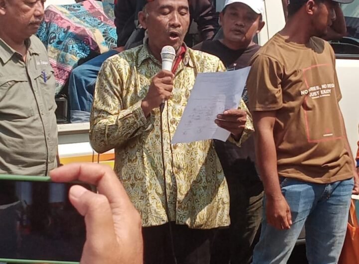 Ratusan Warga Banaran Kulon Gelar Aksi Unjuk Rasa, Tuntut Penyelesaian Sertifikat Tanah dan Transparansi BUMDes