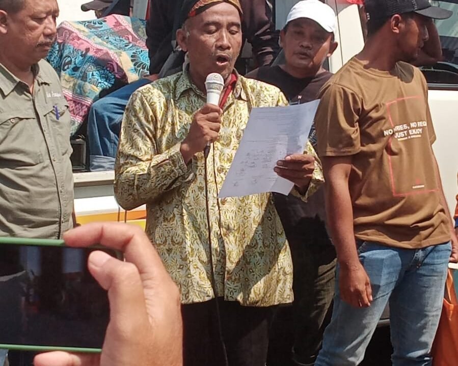 Ratusan Warga Banaran Kulon Gelar Aksi Unjuk Rasa, Tuntut Penyelesaian Sertifikat Tanah dan Transparansi BUMDes