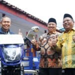 Pemkab Jombang Salurkan 9 Kendaraan Operasional untuk RW di Jombatan, Dorong Pelayanan dan Kebersihan Lingkungan