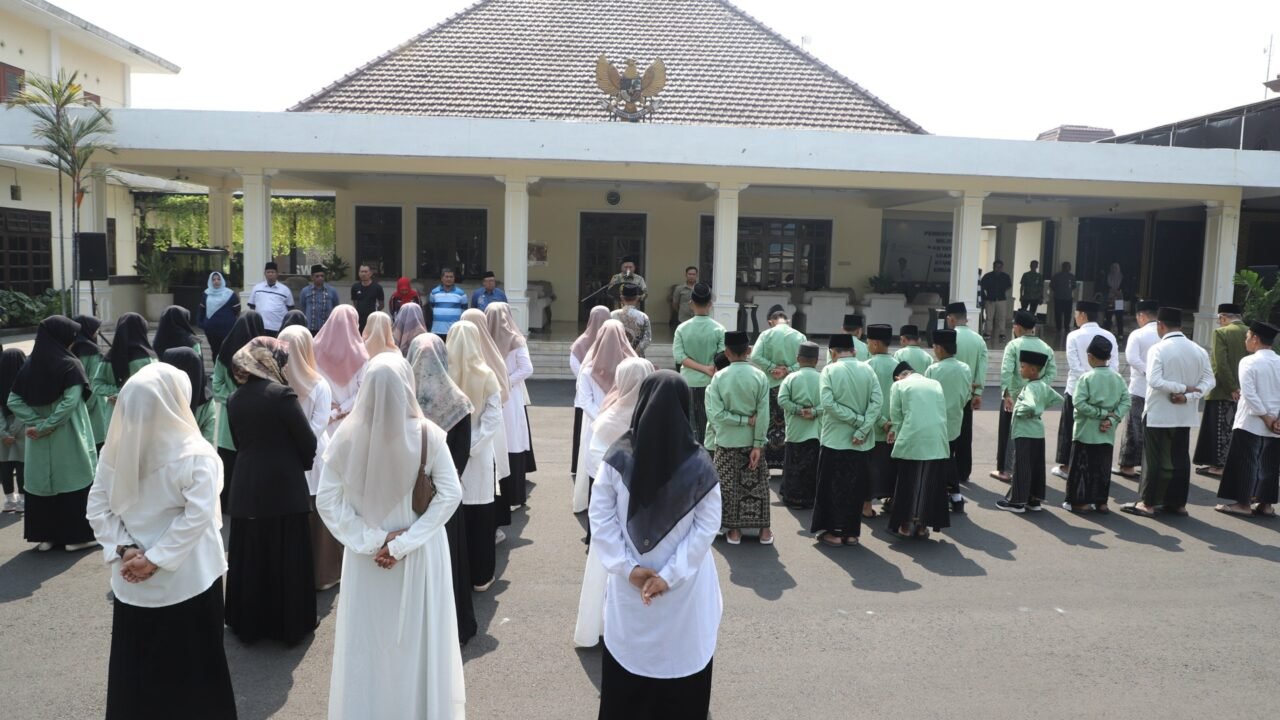 34 Santri Jombang Siap Unjuk Prestasi di Porsadin VII Jatim, Gus Salmanudin: Bertanding sebagai Pejuang