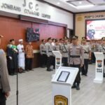 Kapolres Jombang Pimpin Pergantian Dua Kapolsek dan Kasihumas, Satu Personel Masuki Purna Tugas
