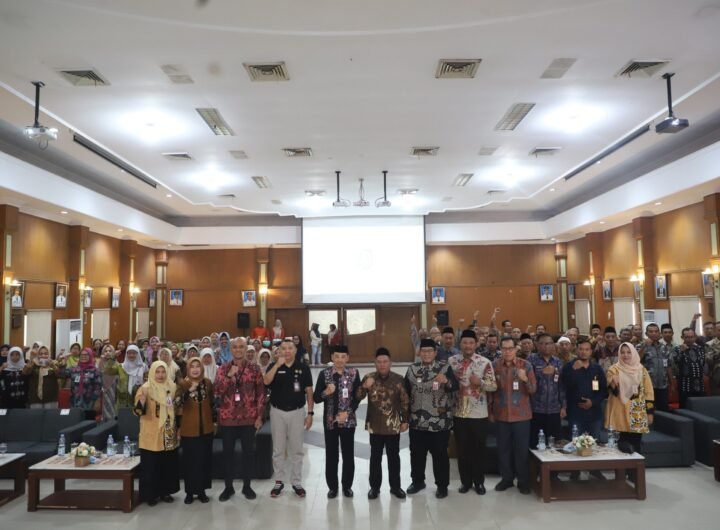 63 PNS Pemkab Jombang Terima SK Pensiun, Wabup: Pengabdian Tak Berhenti di Masa Purna Tugas