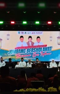 Ribuan Jamaah Ikuti Jombang Bersholawat Bareng Gus Iqdam, Bupati Ajak Warga Perkuat Persatuan