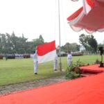 Gelora Semangat HSP ke-98: Pemkab Jombang Banjiri Pemuda Berprestasi dengan Beasiswa dan Penghargaan