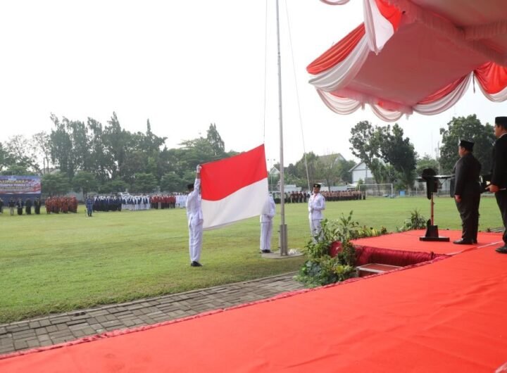 Gelora Semangat HSP ke-98: Pemkab Jombang Banjiri Pemuda Berprestasi dengan Beasiswa dan Penghargaan