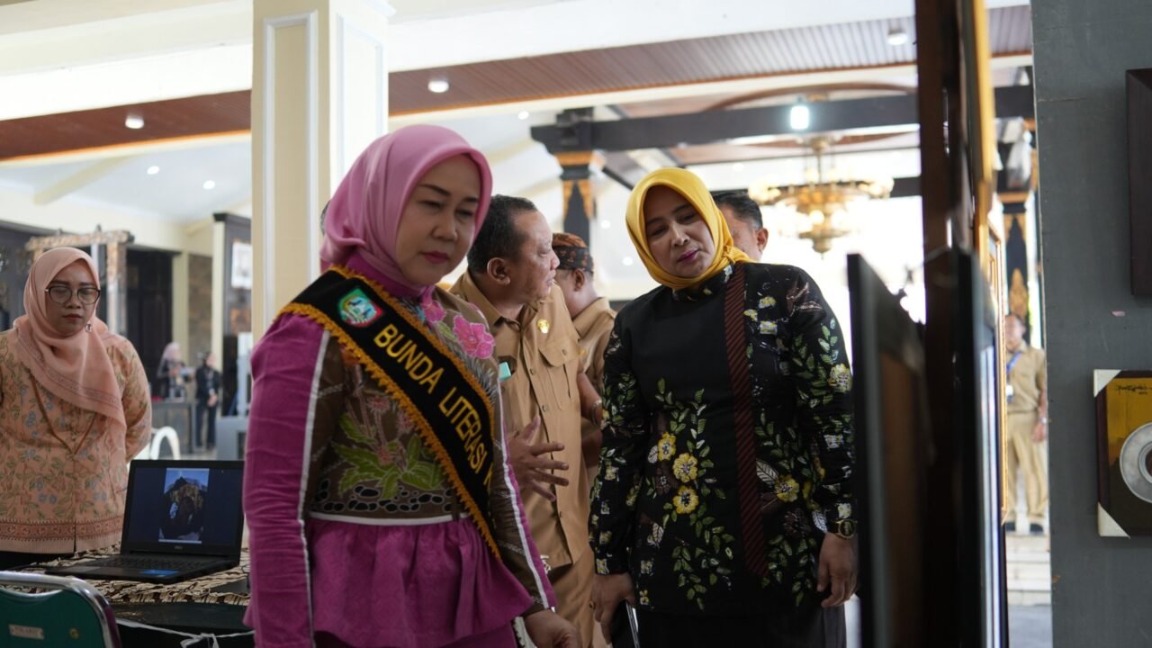 Festival Literasi Jombang 2026 Resmi Dibuka, Hadirkan Bedah Buku Kuliner hingga Pentas Sastra